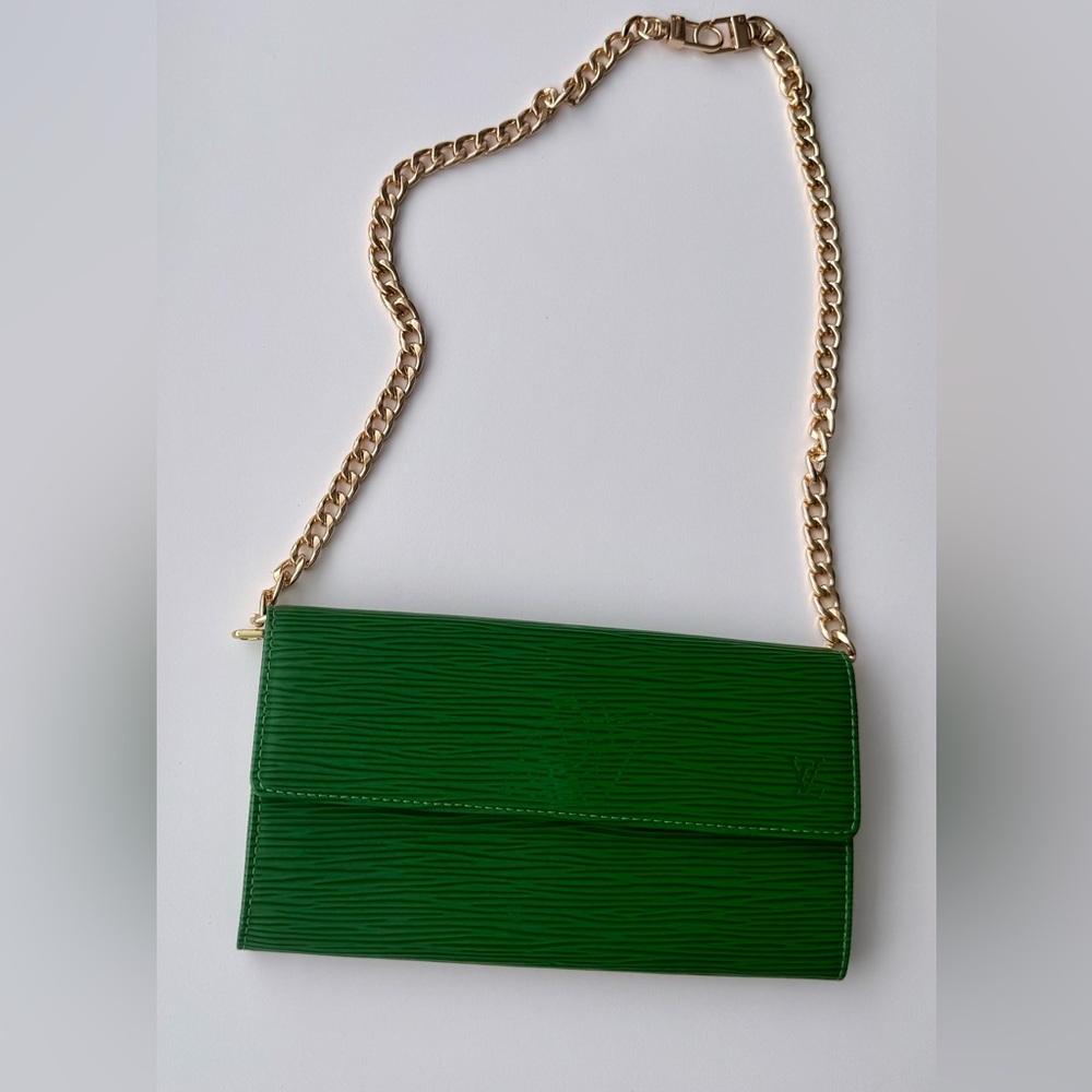 Louis Vuitton Green Epi Long Wallet with chain and COA